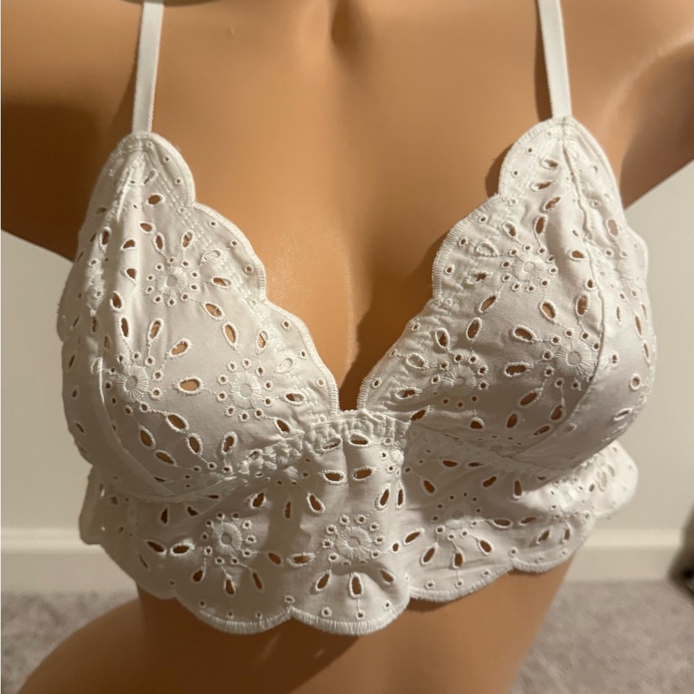 Jasmine & Ginger White Bralette with Floral eyelet